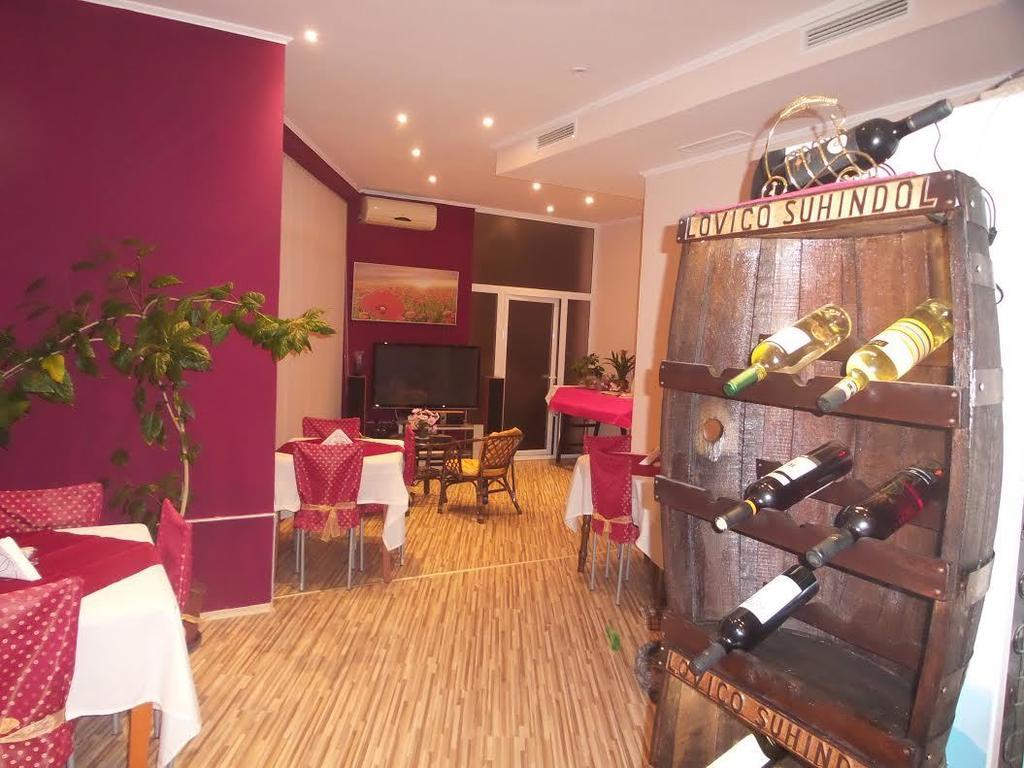 Hotel Paradise Golden Sands Esterno foto